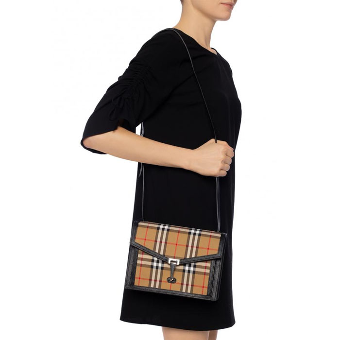 Image 2 of バーバリーバッグ 8006359 A1189 BLACK Macken Vintage check and leather small bag