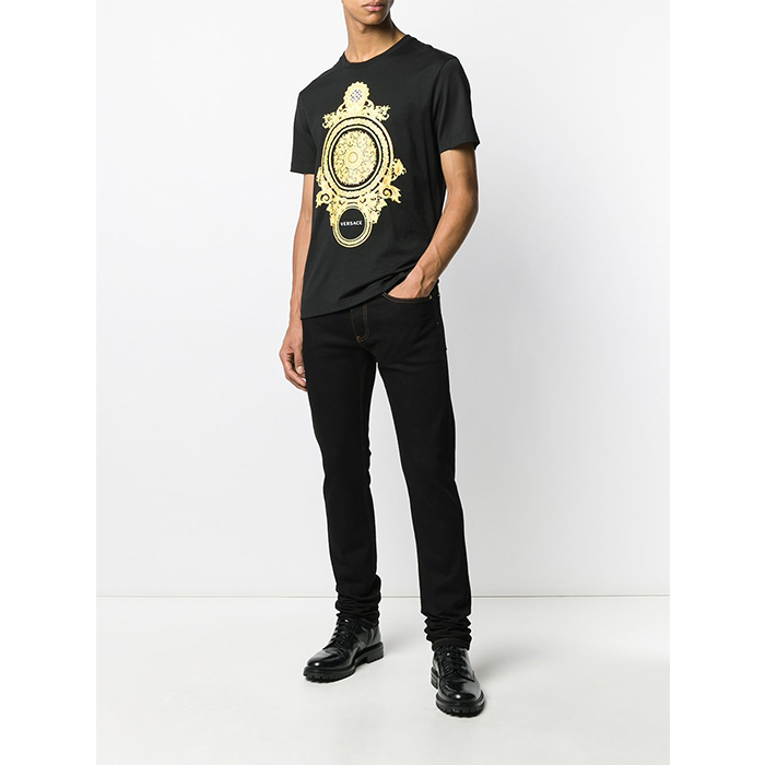 Image 2 of ヴェルサーチバロックプリントメンズブラックTシャツ A85169 A228806 A1008