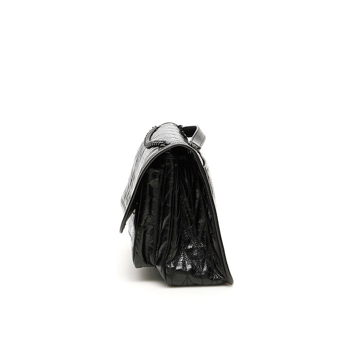 Image 2 of ミュウミュウキルティングモチーフピカピカレザーショルダーバッグ 5BD160 2D6C NERO