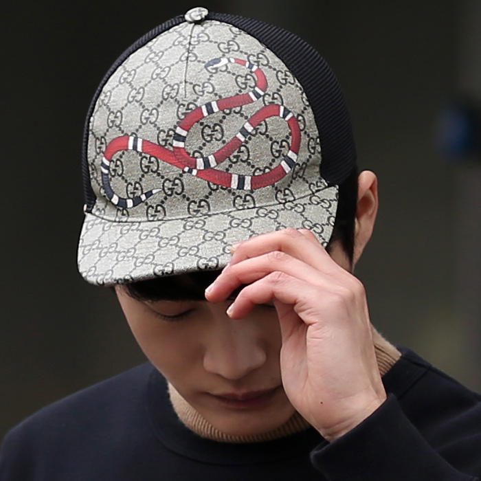 Image 2 of グッチスネークベースボールキャップ  426887 4HB10 2160