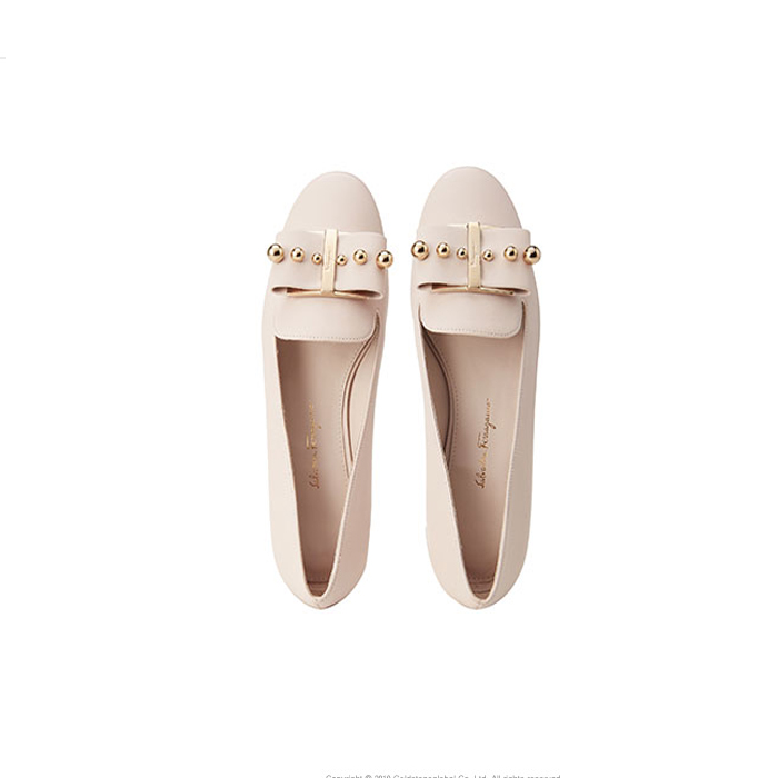 フェラガモレディシューズ 0705679 NACA NERO