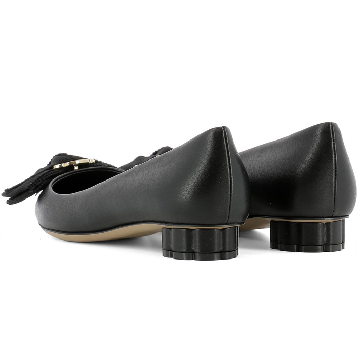 Image 2 of フェラガモレディシューズ 0684803 N-C NERO BLACK