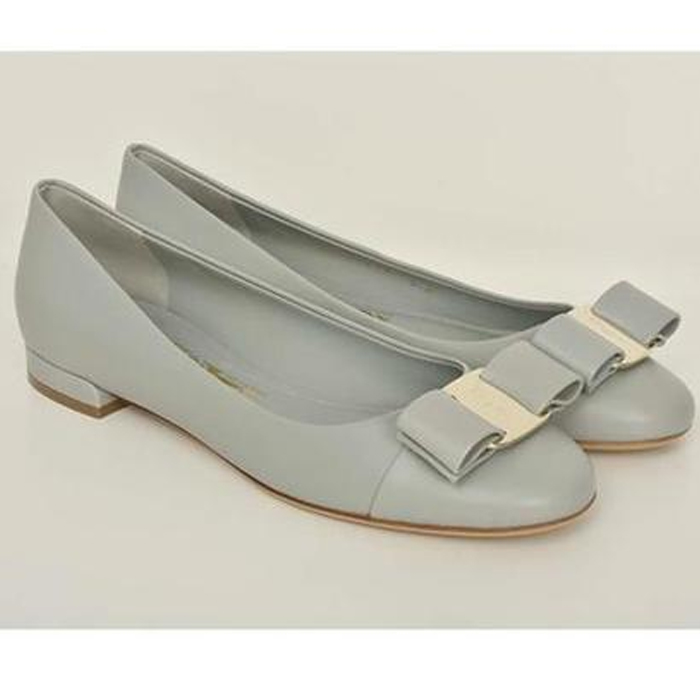 Image 2 of フェラガモレディシューズ 0688735 N-C OPAL GRAY