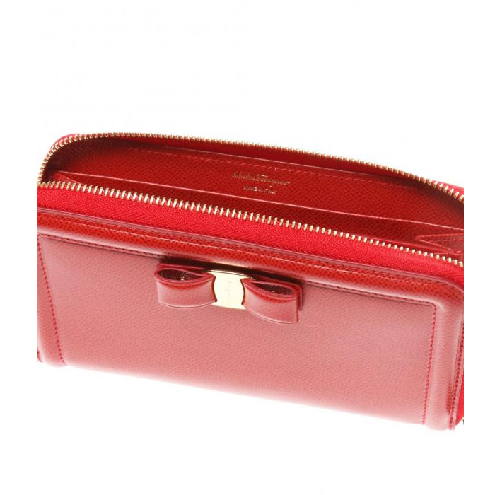 Image 2 of フェラガモウォレット  22-C908 PEBBLE CALF LIPSTICK WALLET WITH BOW