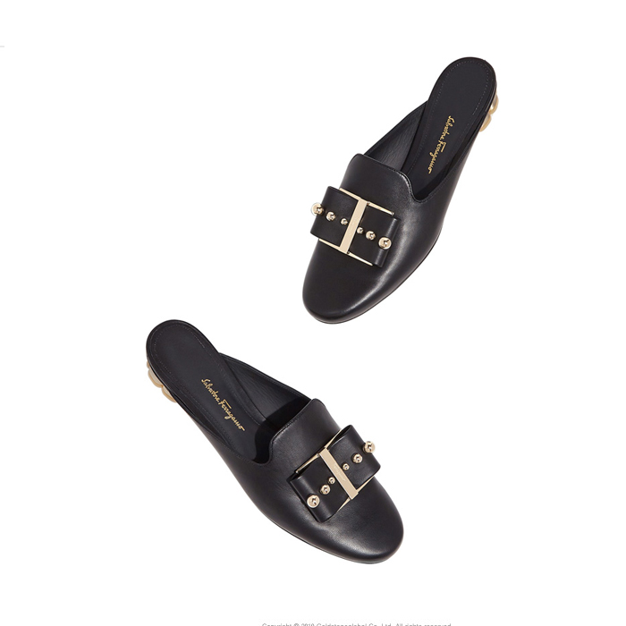 Image 2 of フェラガモレディースヴァラリボン スリッパ サンダル0705688 NACA NERO