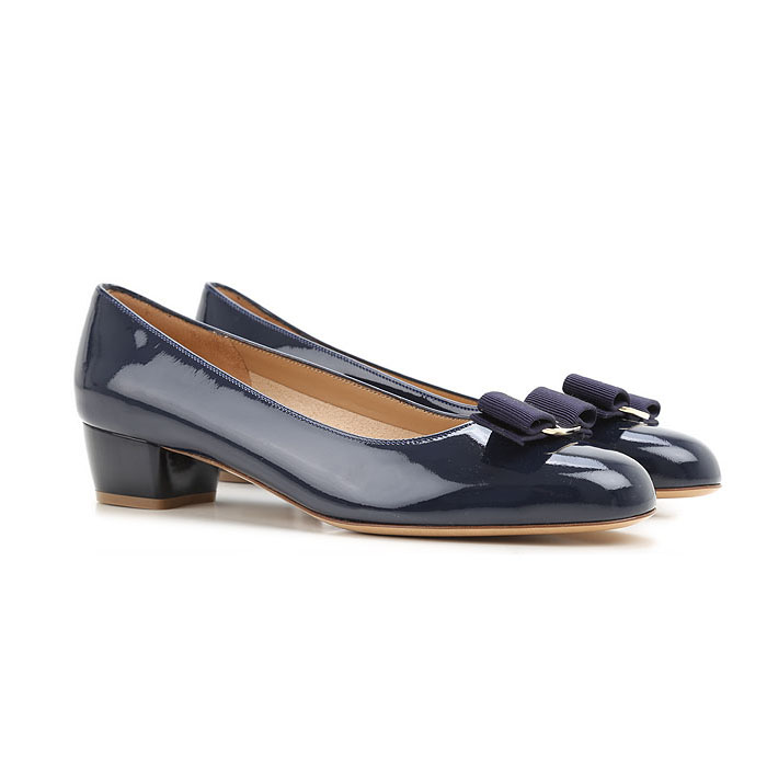 Image 2 of フェラガモレディシューズ 0539463 NAPLAK-CALF OXFORD BLUE Pumps Blue