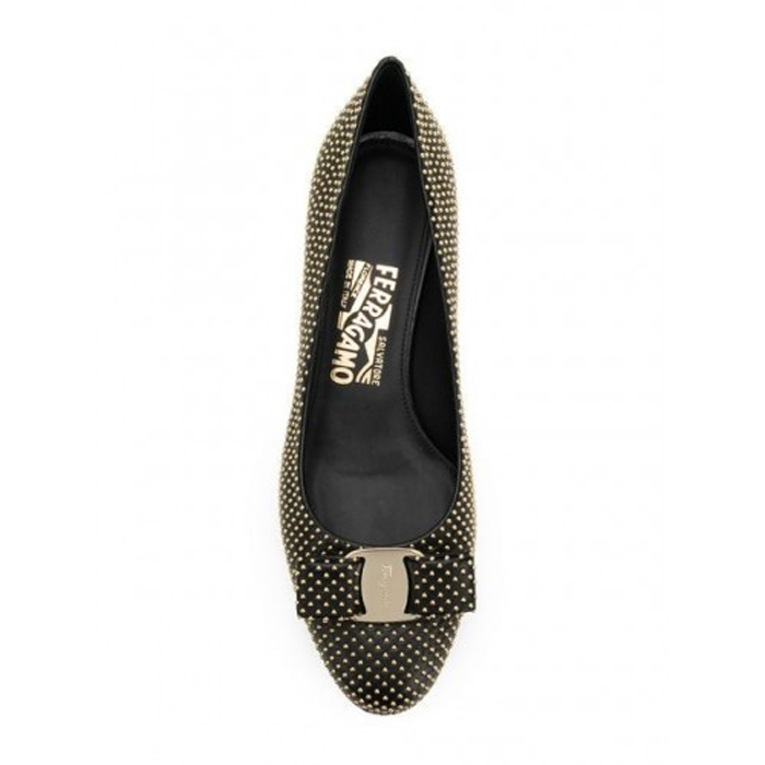 フェラガモレディシューズ 0705473 NACA NERO