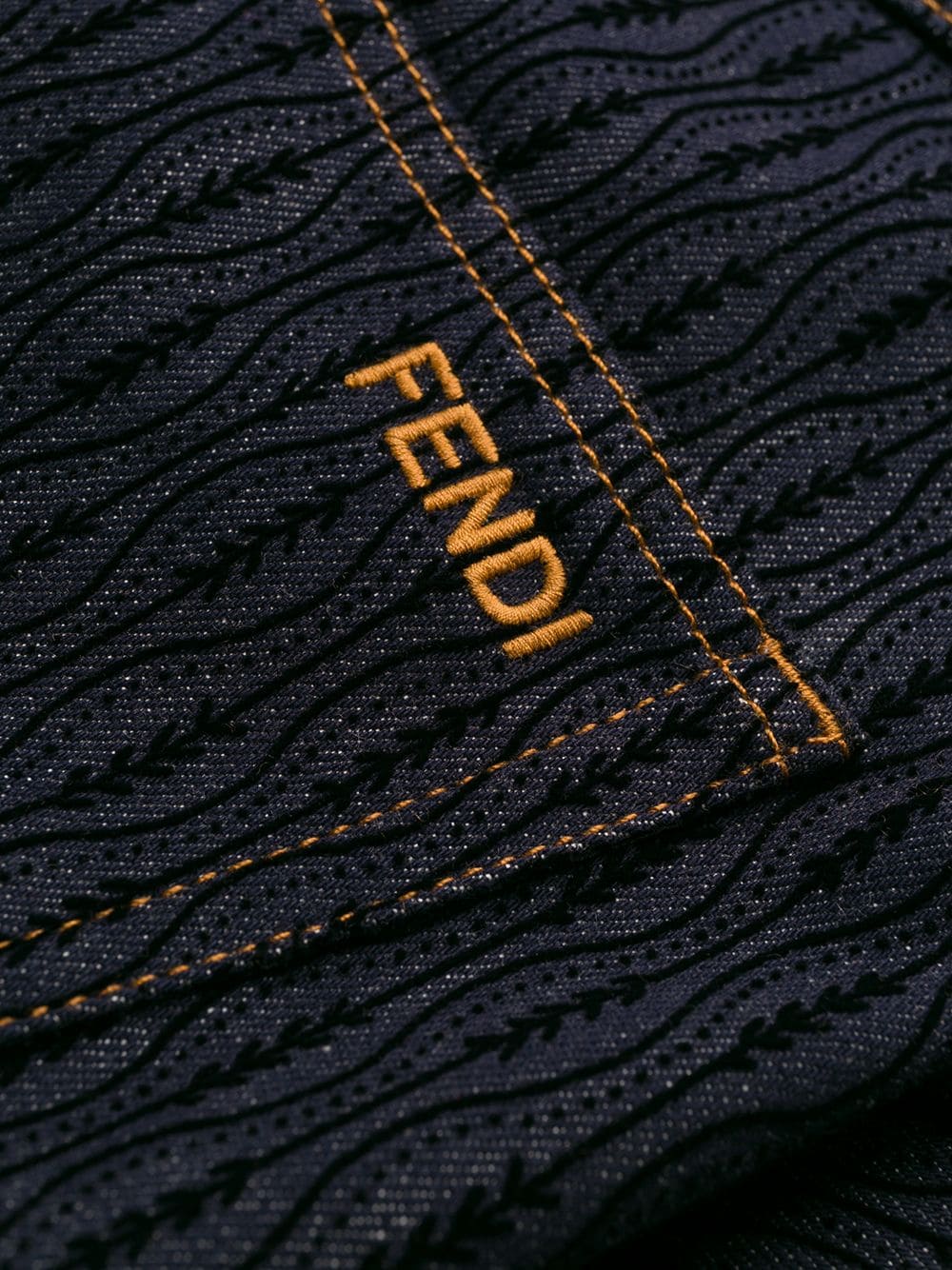 Image 5 of フェンディ レイズドシームパターンジーンズ FLP713A8FP