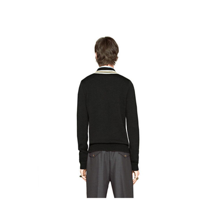 Image 3 of グッチ メンズVネックビーセーター 452796 X5H38 1082