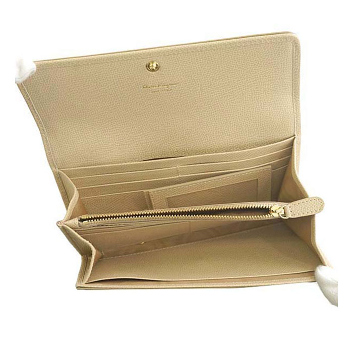 Image 4 of フェラガモウォレット 22-D154 PEBBLE CALF MACADAMIA