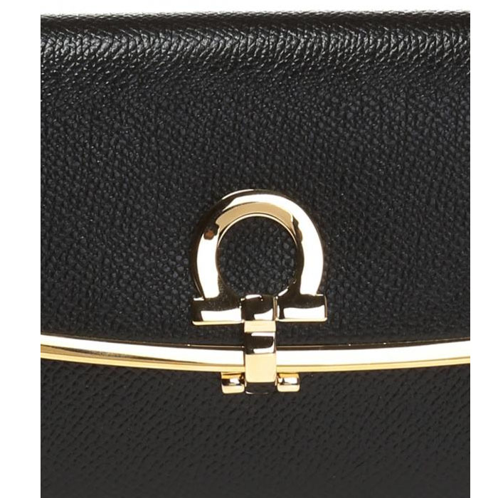 Image 4 of フェラガモウォレット 22-D150 PEBBLE CALF NERO WALLET WITH LOGO