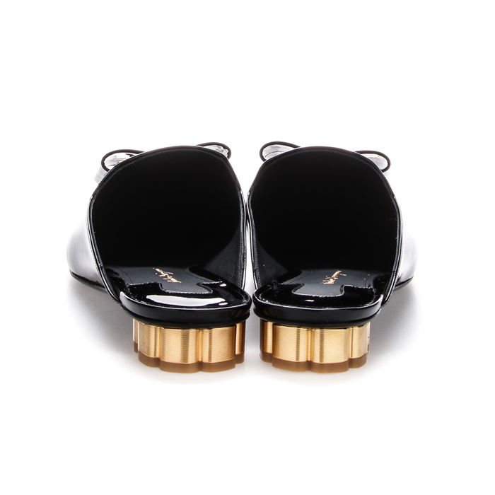Image 4 of フェラガモパテントレザーボウハーフスリッパ 0695097 PA-C NERO