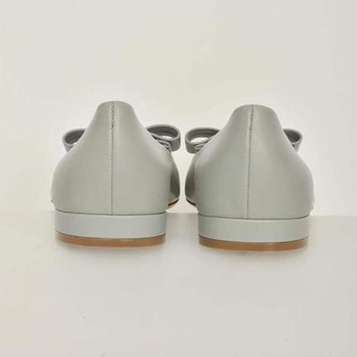 Image 3 of フェラガモレディシューズ 0688735 N-C OPAL GRAY