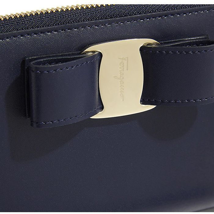 Image 4 of フェラガモウォレット 22-D267 CALF NAVY Vara Blue Leather Long Wallet