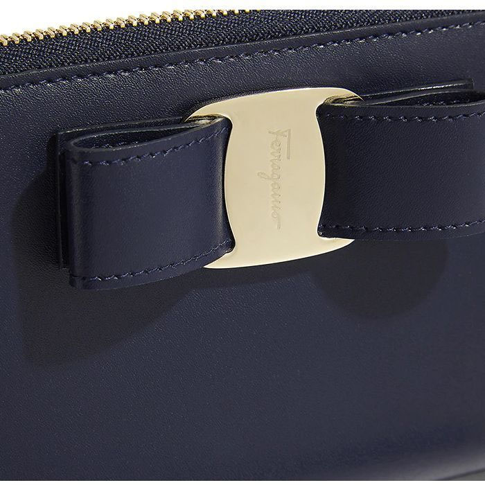 Image 4 of フェラガモウォレット 22-D267 CALF NAVY Vara Blue Leather Long Wallet